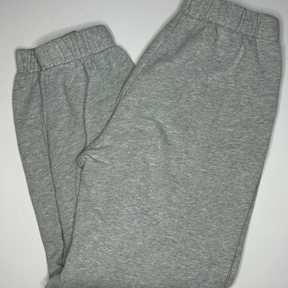 Brandy Melville Rosa Sweatpants